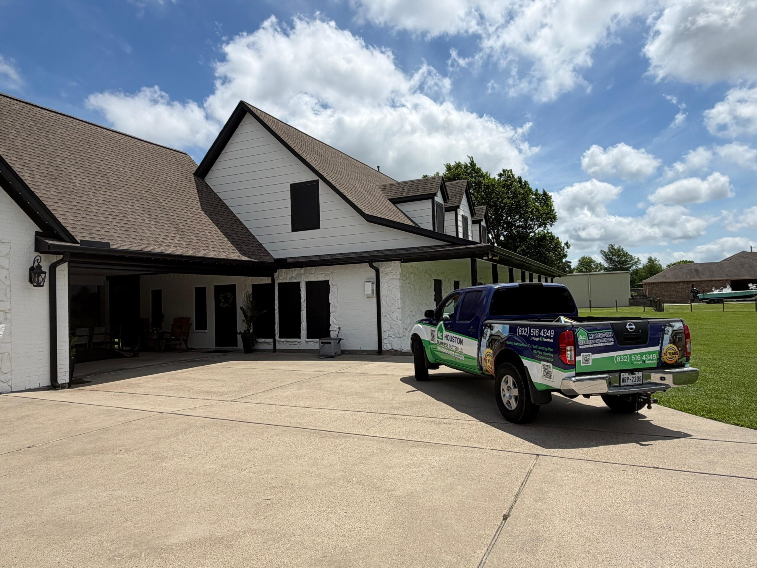 Gutter system detail by AC Houston Seamless Gutters